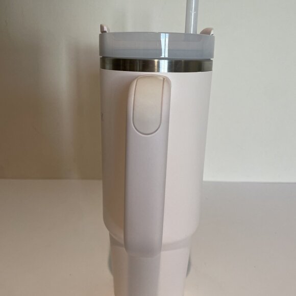 STANLEY Quencher ProTour Flip Straw Tumbler with Leakproof Lid Insulated 30 Oz - Picture 4 of 12